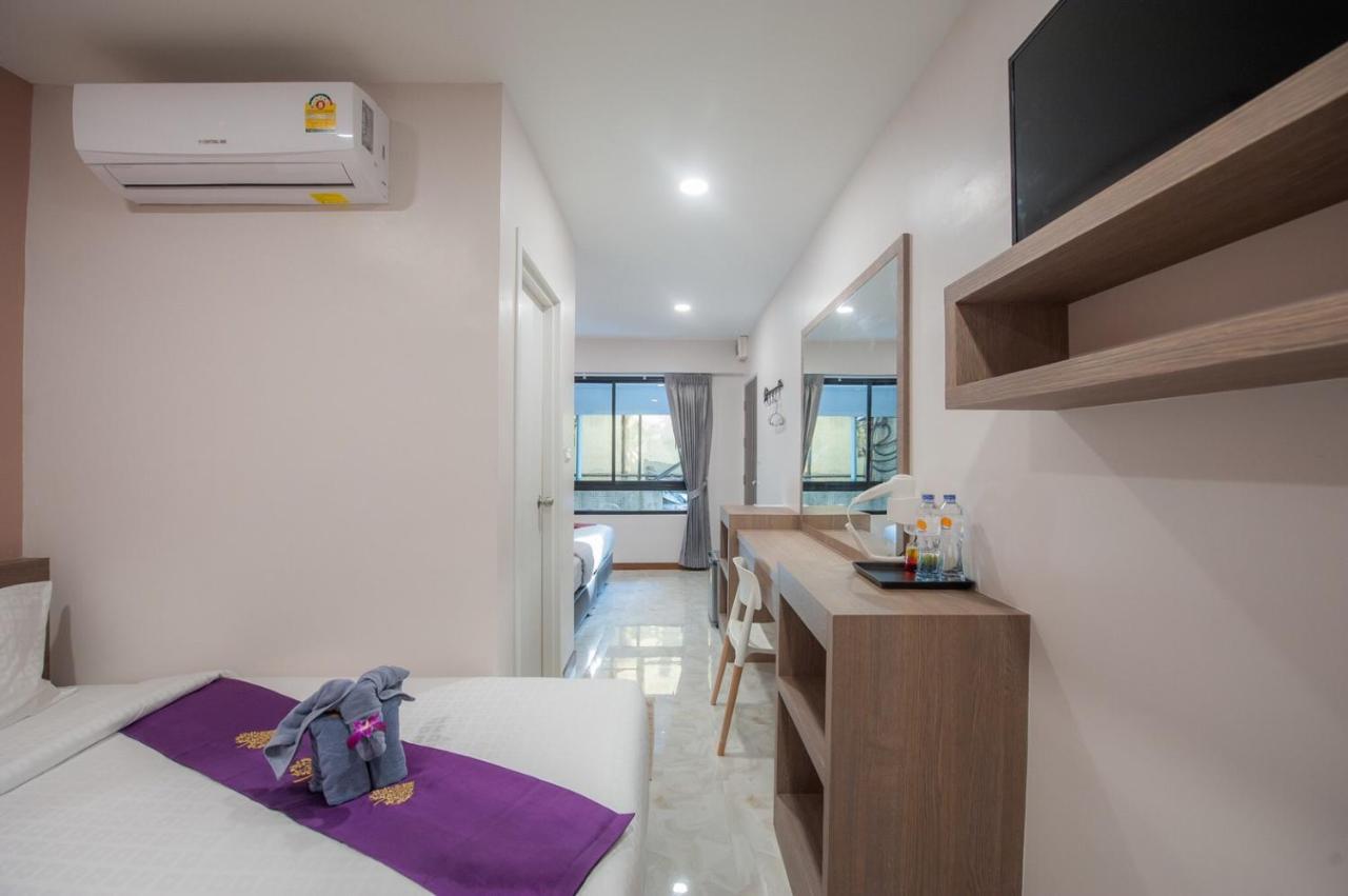 The Moon Night Hotel Bangkok Kültér fotó